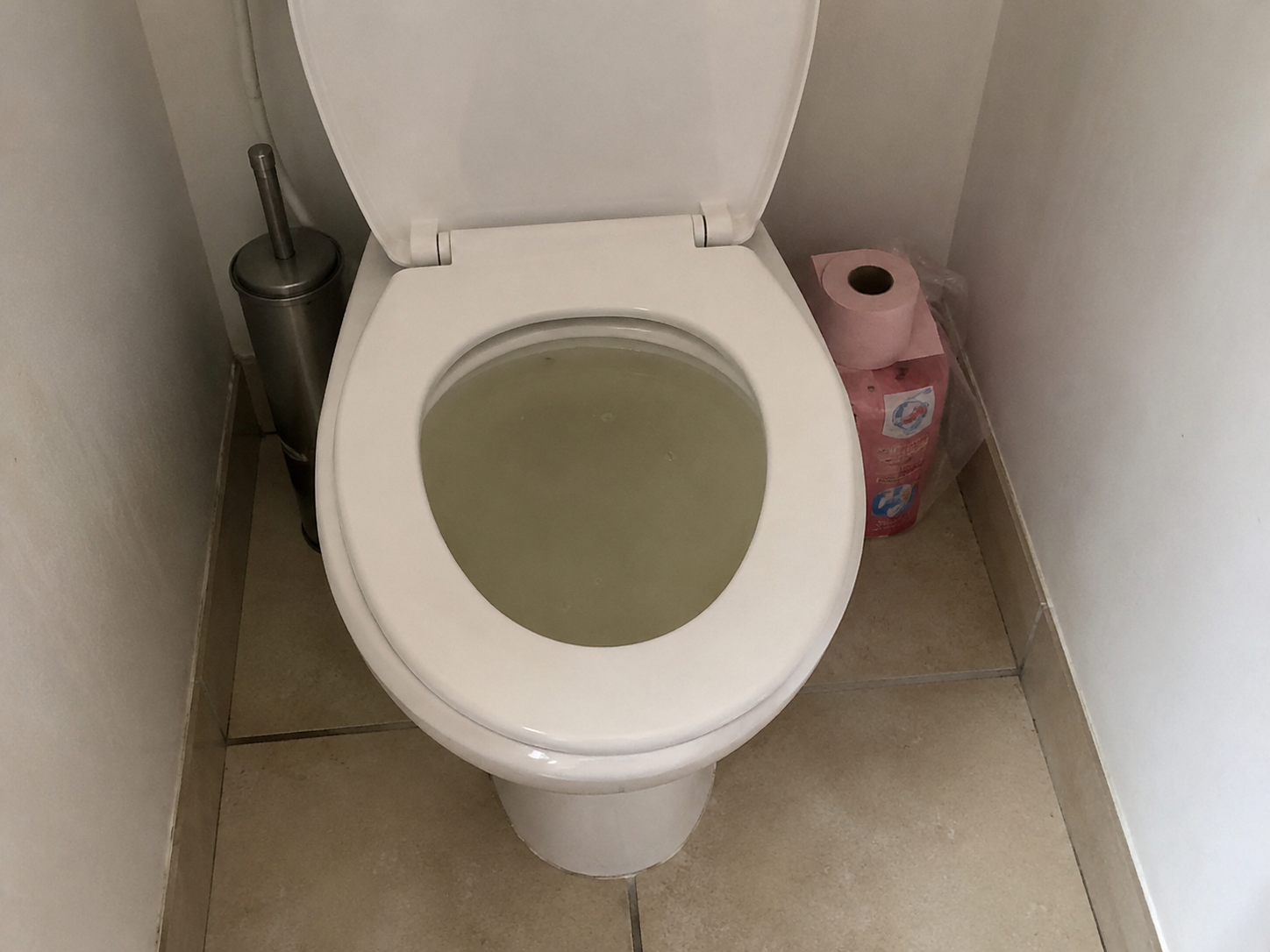 WC avant